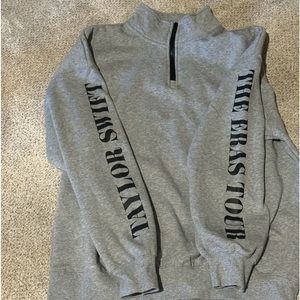 New Taylor swift eras tour 1/4 zip size Large